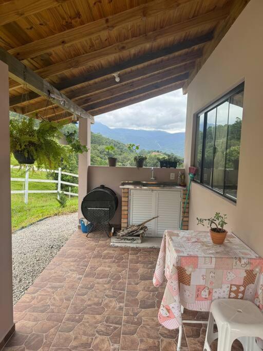 Cabana Recanto Do Arruda Para Casal Em Aguas Mornas エクステリア 写真